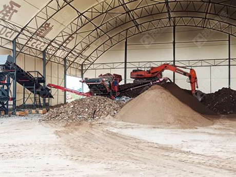 郑州免费黄色小视频履带式（shì）重型筛分车凭借高效筛分能力，助力乌（wū）审旗嘎鲁图（tú）镇建（jiàn）筑垃圾（jī）资源化利用